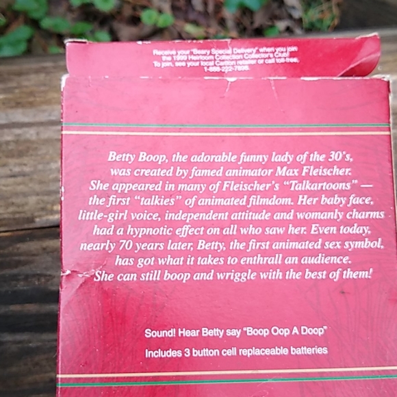 Carlton Cards Heirloom Collection Betty Boop - Picture 2 of 3